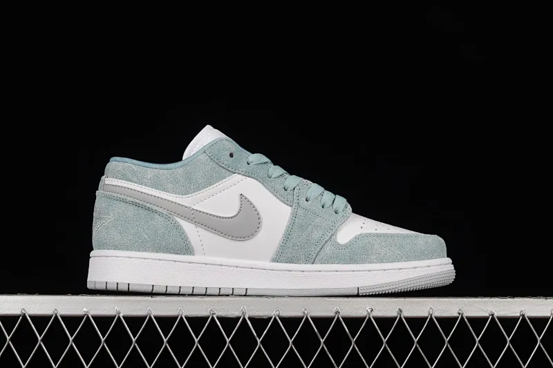 All categories Air Jordan Jordan series basketball shoes Air Jordan 1 Low Air Jordan 1 Low "New Emerald" AJ1 Joe 1 Emerald Blue Retro Basketball Shoes DN3705-301